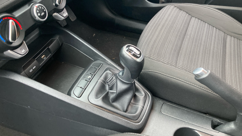 Kia Stonic 1.0T GDi 99 2 5dr Petrol Estate